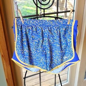 Nike DriFit Tempo Icon Clash Blue and Yellow Women's Athletic Sz. L Shorts